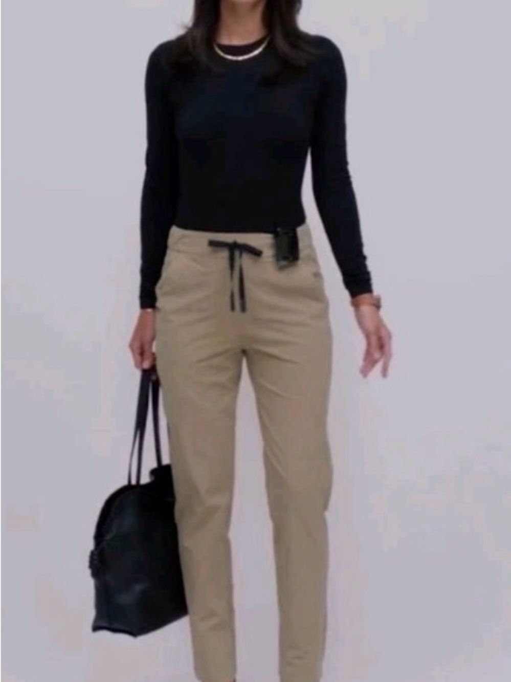 NWT FIGS Pro Skinny Trouser Scrub Pants – Small Regular – Beige